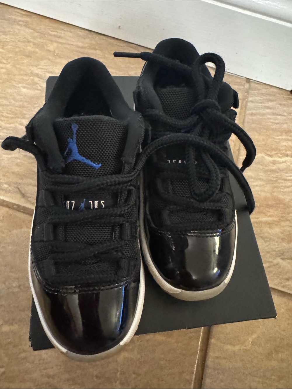 Jordan Kids Black Sneakers with Blue Jumpman